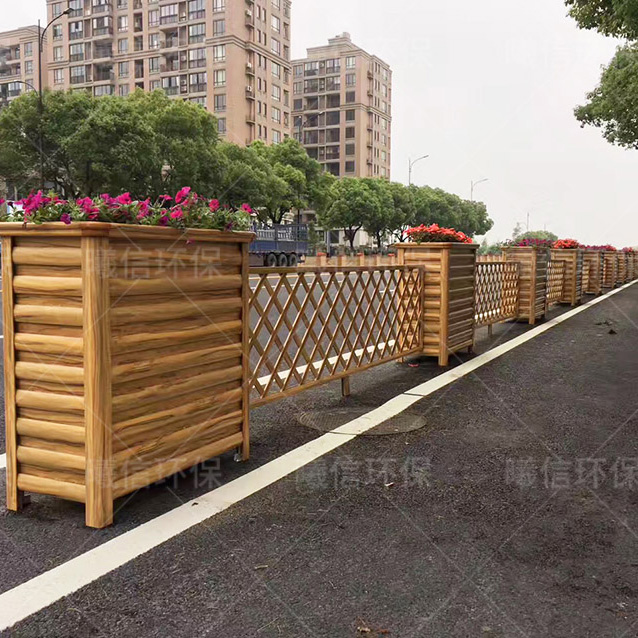 網(wǎng)格護(hù)欄花箱